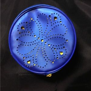 Clinique, Zippered bag, cosmetic or travel jewelry bag